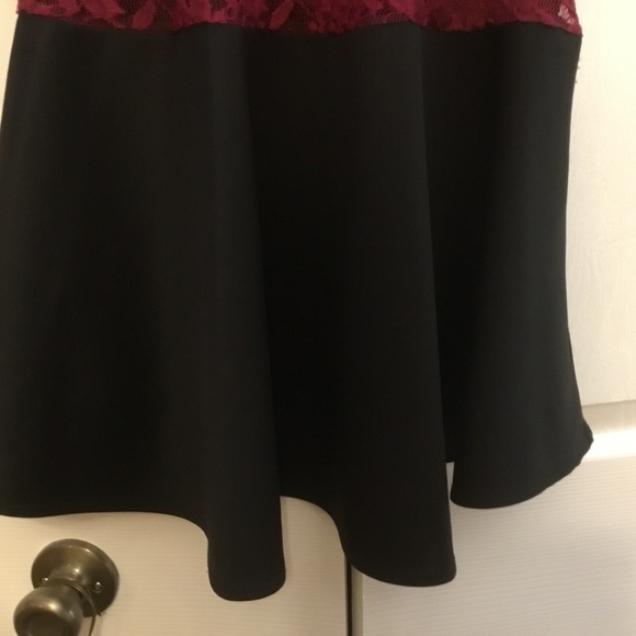 Nicki Minaj Large Top Sleeveless - Picture 9 of 16